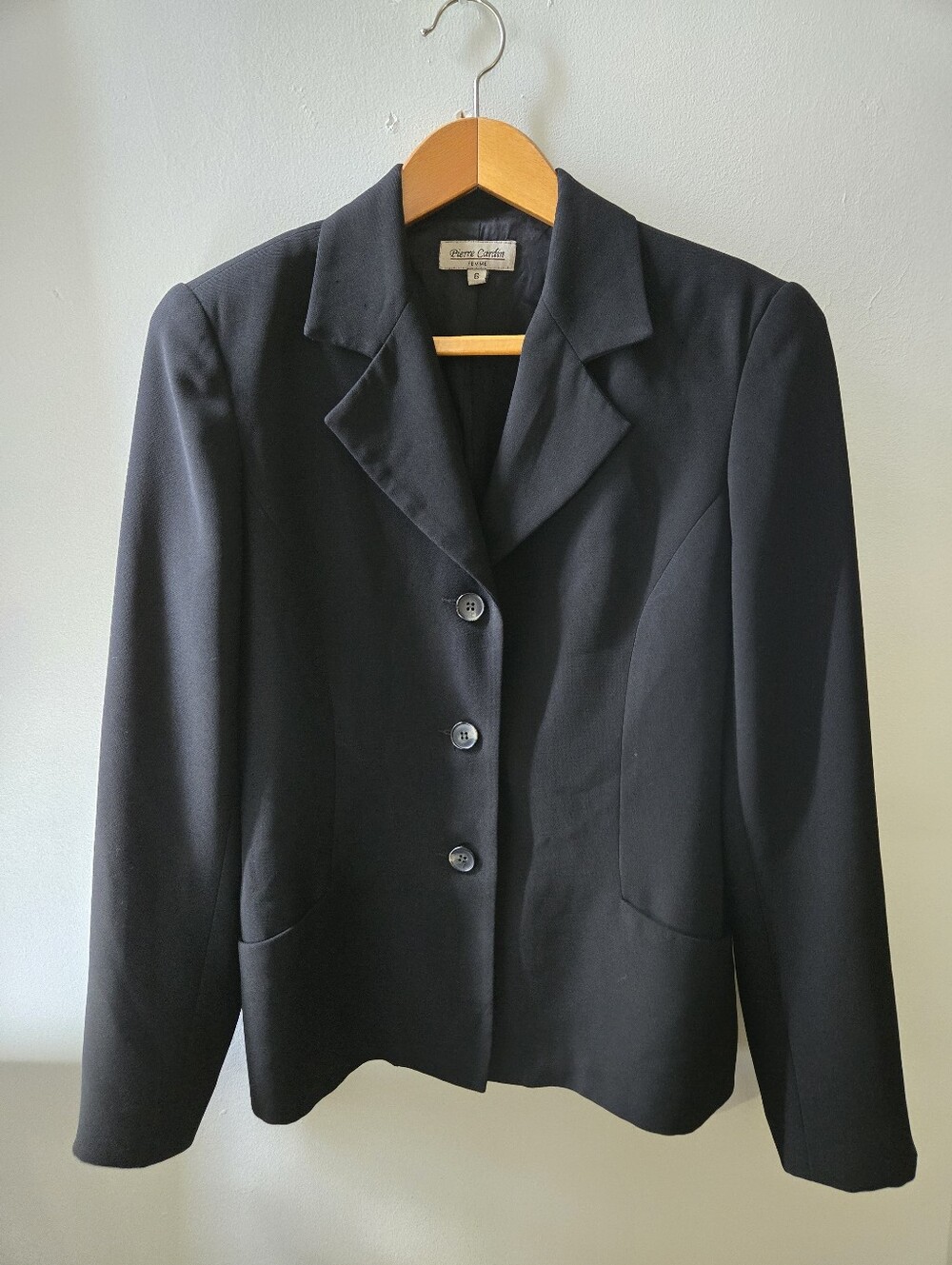 Vintage Pierre Cardin Femme Black Blazer Fitted Jacket Womens 6 Sm/Med Career